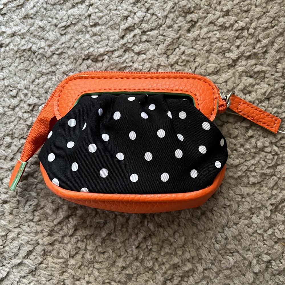 NWOT MINI COIN PURSE